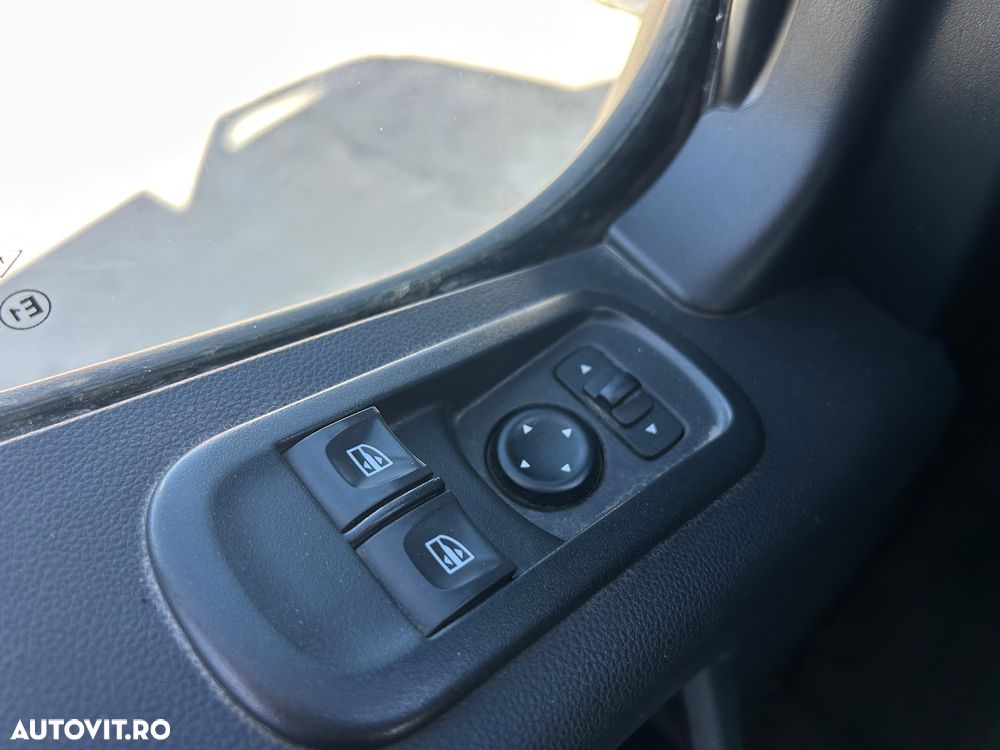 Renault Master BASCULABIL AXA DUBLA SPATE Bena 3.5 m - 32