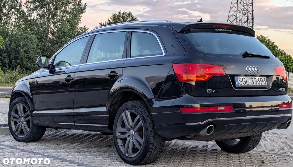 Audi Q7 - 4