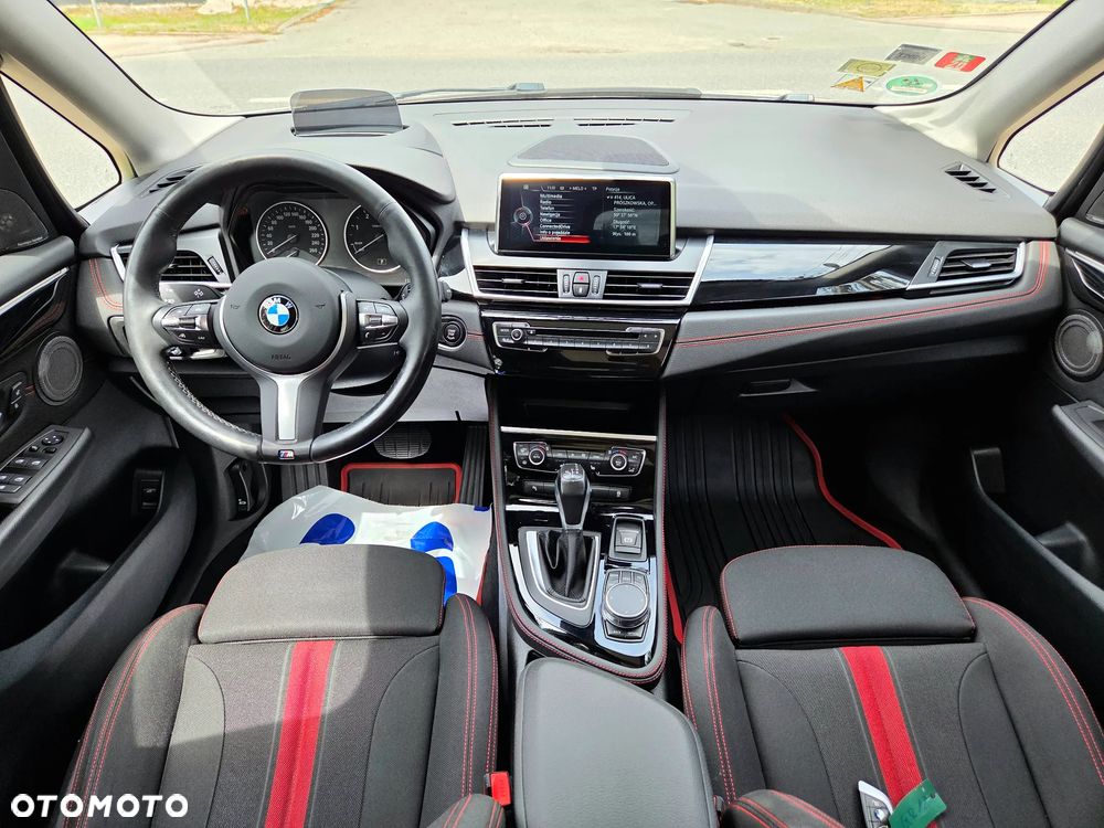 BMW Seria 2 218d Sport-Aut Sport Line - 12