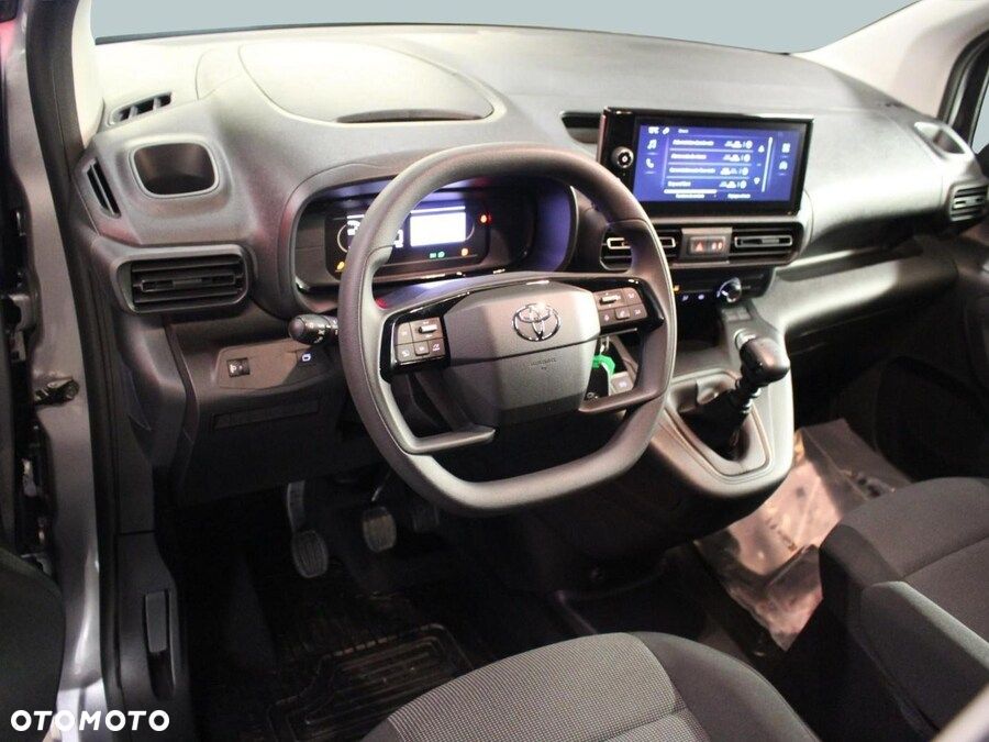 Toyota Proace City - 3