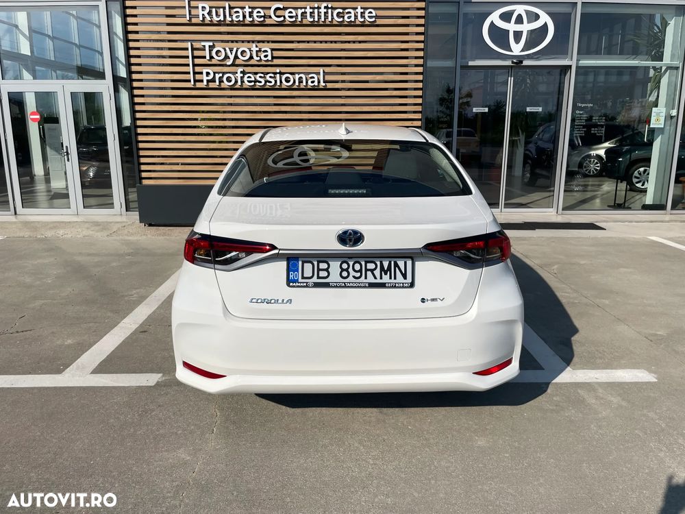 Toyota Corolla 1.8 HSD Eco - 13