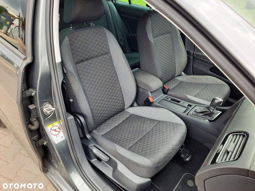 Volkswagen Golf 2.0 TDI DSG Join - 23