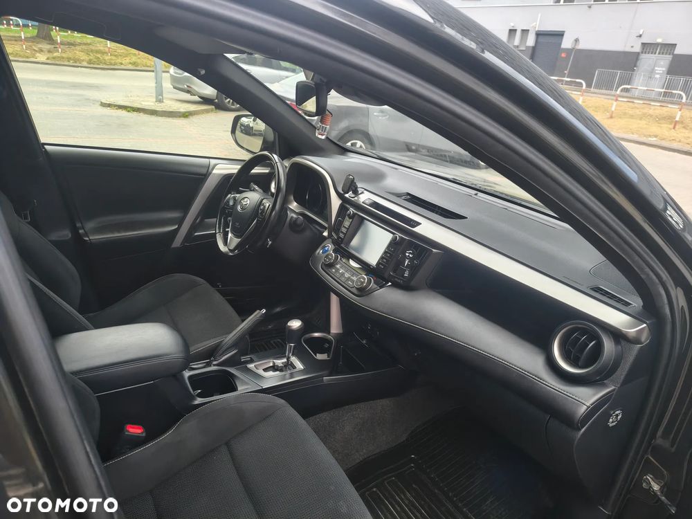 Toyota RAV4 Hybrid Premium 4x4 - 12