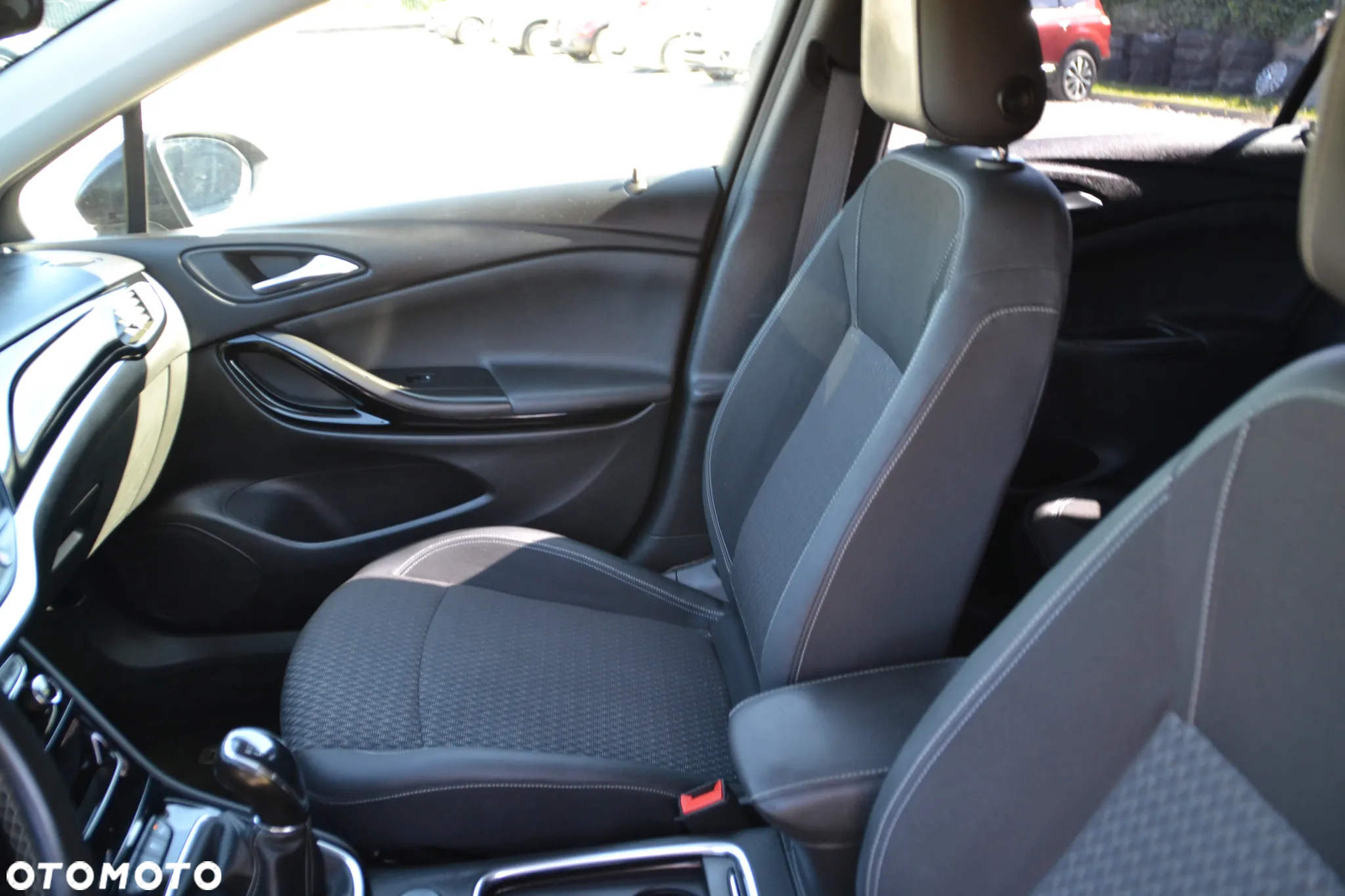 Opel Astra 1.4 Turbo Sports Tourer 120 Jahre - 19