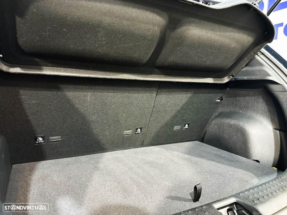 BYD Dolphin 60.4 kWh Design - 58