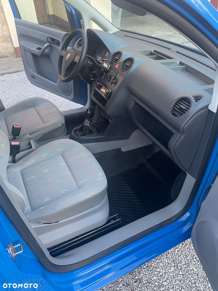 Volkswagen Caddy - 11