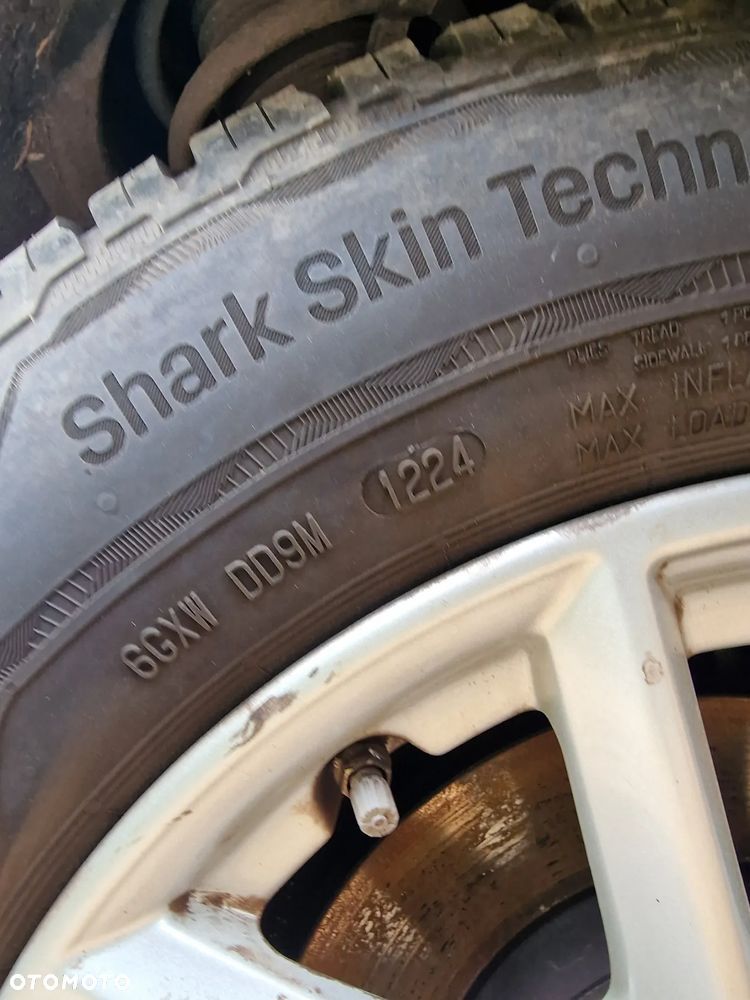 BMW Seria 2 216d - 25