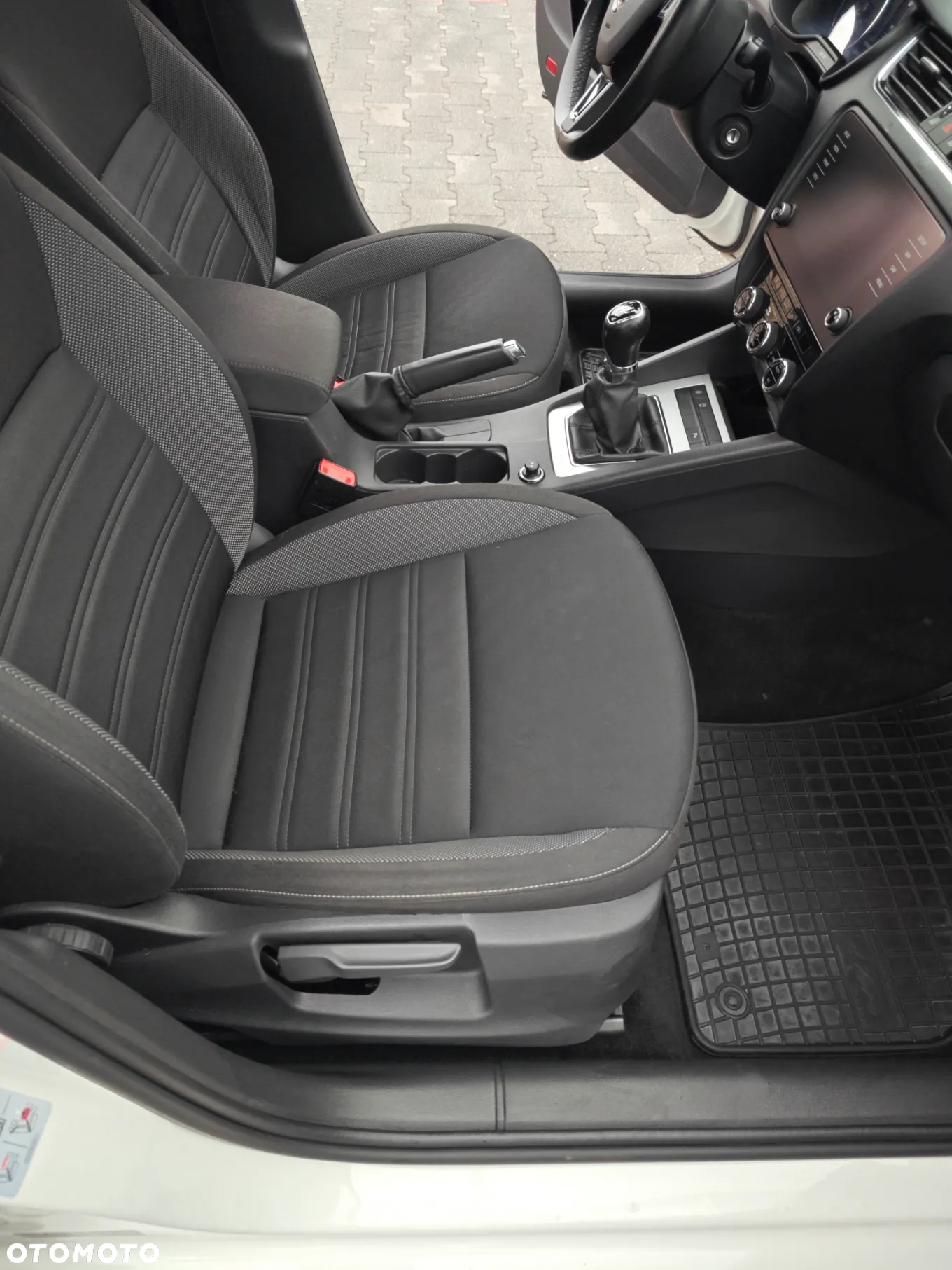 Skoda Octavia 1.6 TDI Ambition - 16