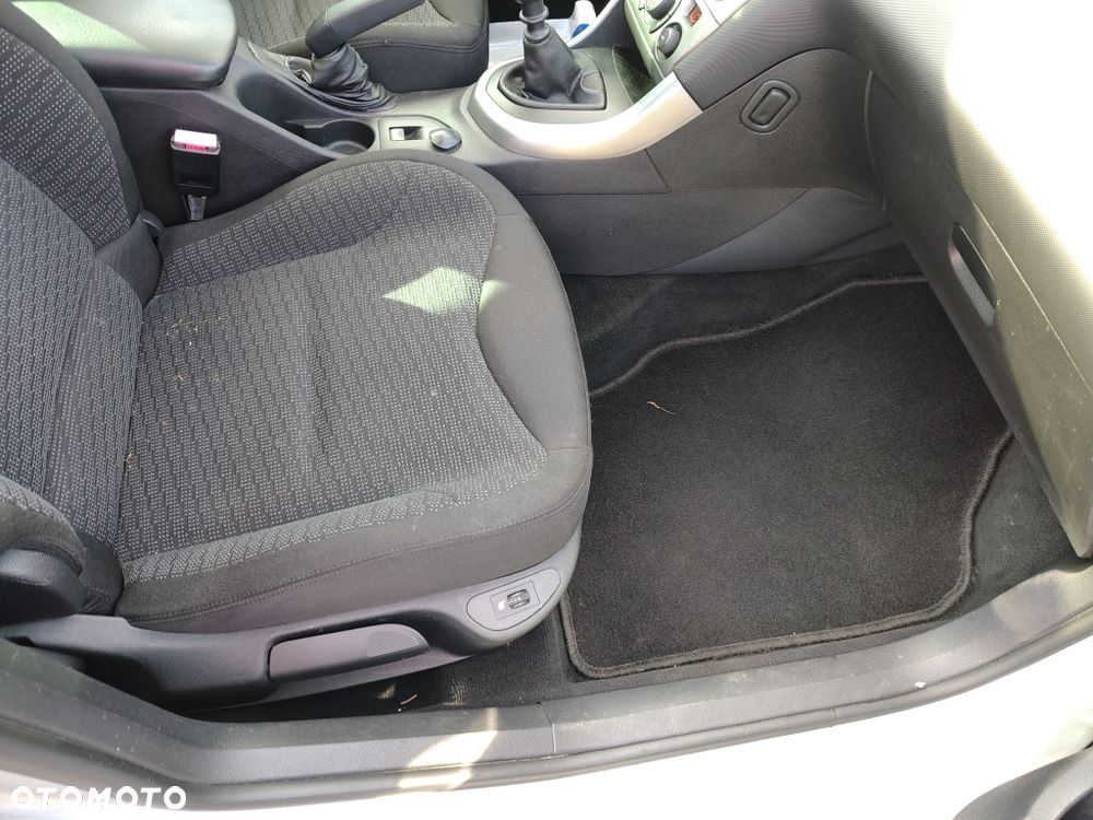 Peugeot 308 - 15