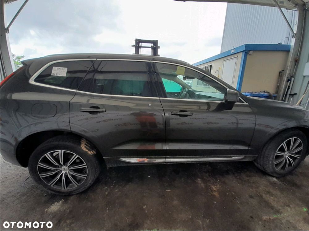 Volvo XC 60 T8 Plug-In Hybrid AWD Inscription Expression - 6