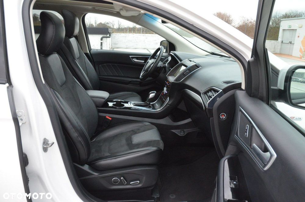 Ford Edge 2.0 TDCi Bi-Turbo 4x4 ST-LINE - 32