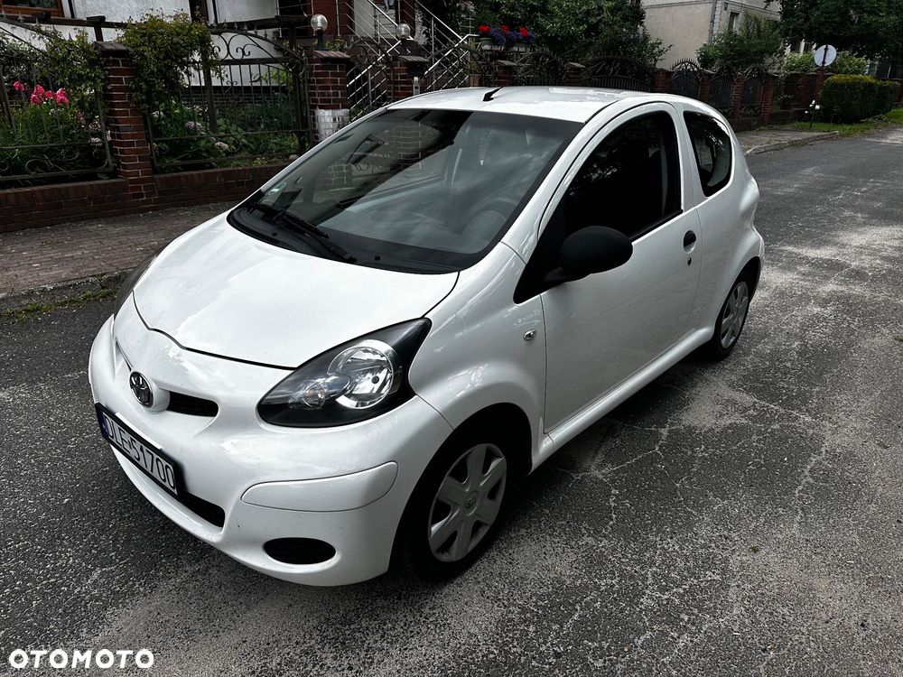 Toyota Aygo Standard - 5