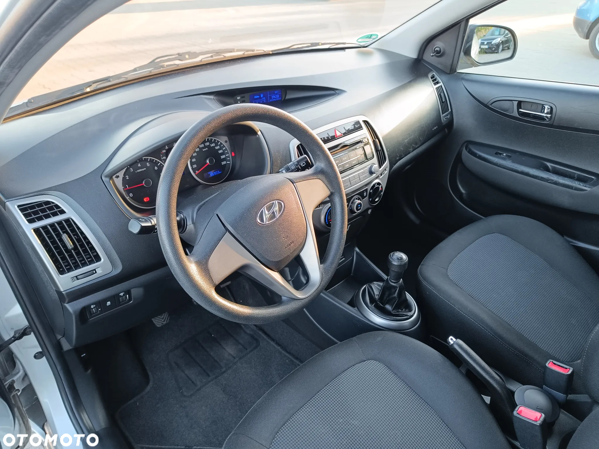 Hyundai i20 1.25 Comfort - 9