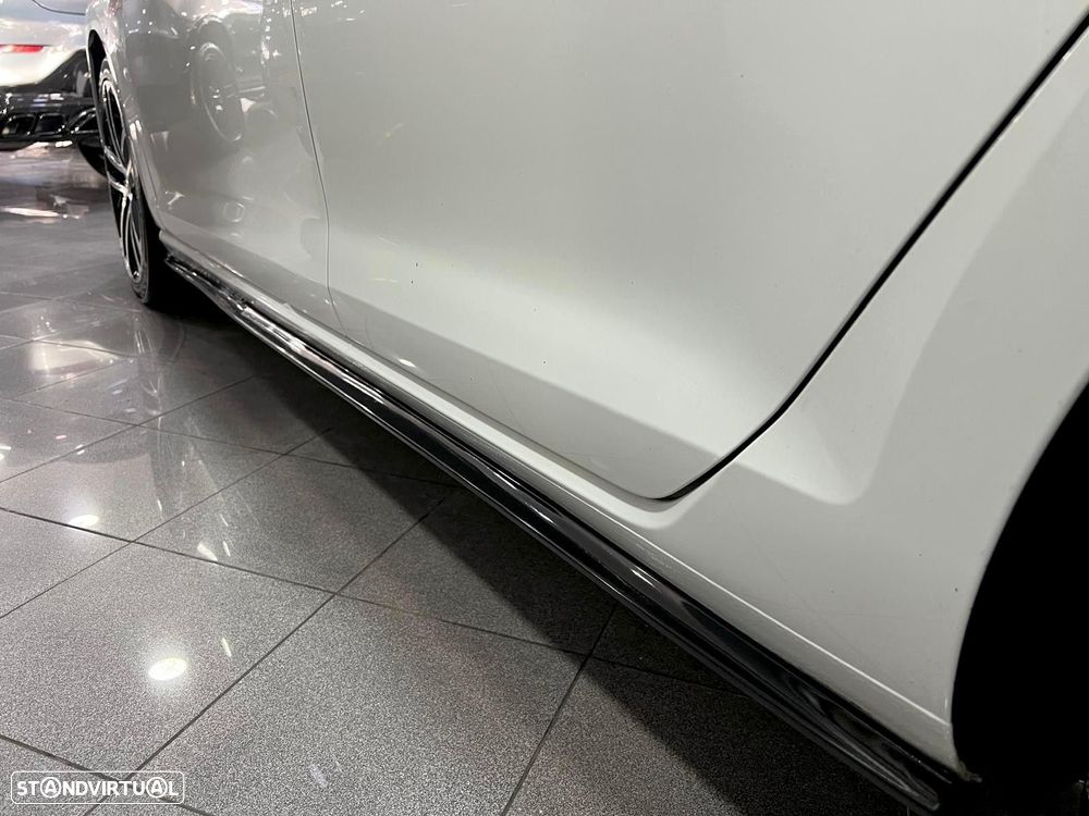 VW Golf 2.0 TDI GTD - 17