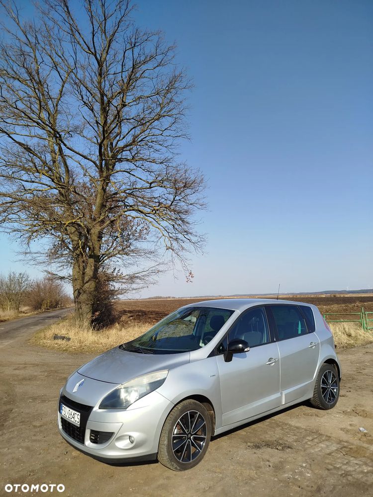 Renault Scenic Energy dCi 130 Start & Stop Bose Edition - 21