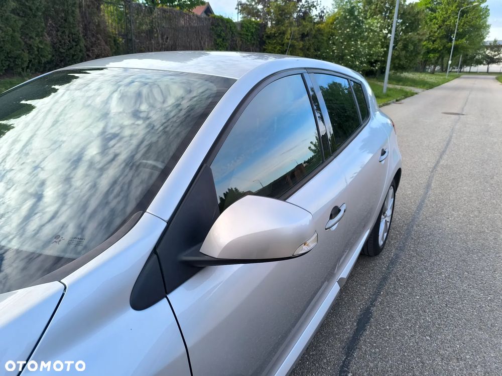 Renault Megane TCe 130 Dynamique - 11