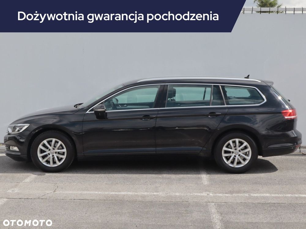 Volkswagen Passat Variant - 4