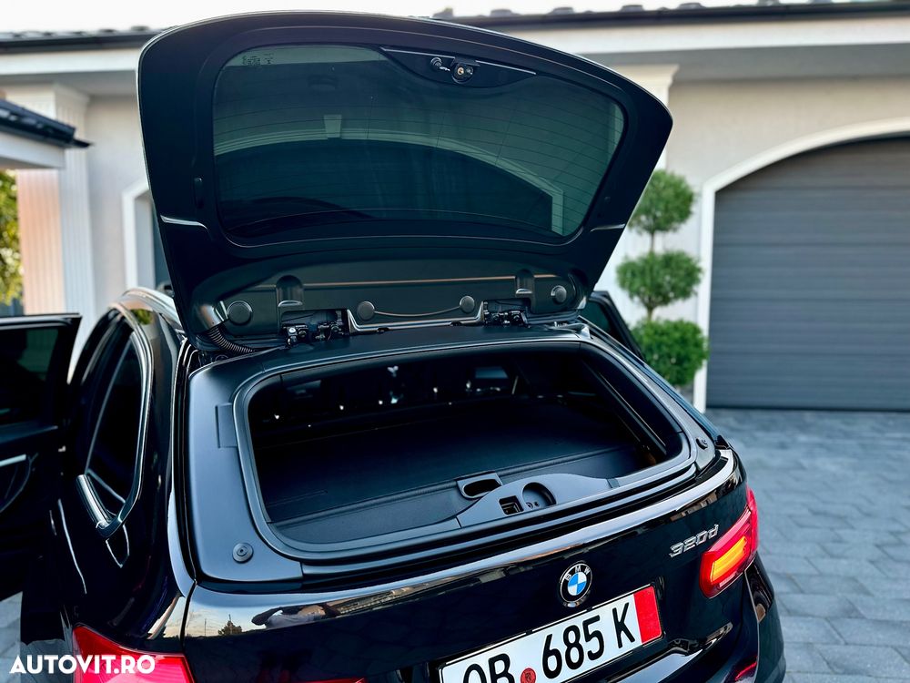 BMW Seria 3 320d Aut. Luxury Line - 23