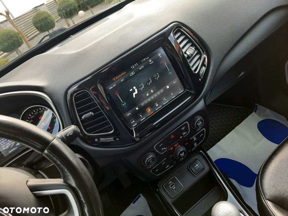 Jeep Compass 1.4 MultiAir Limited - 17