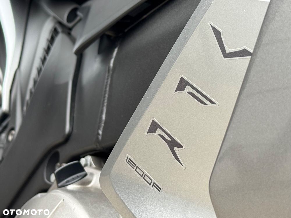 Honda VFR - 7
