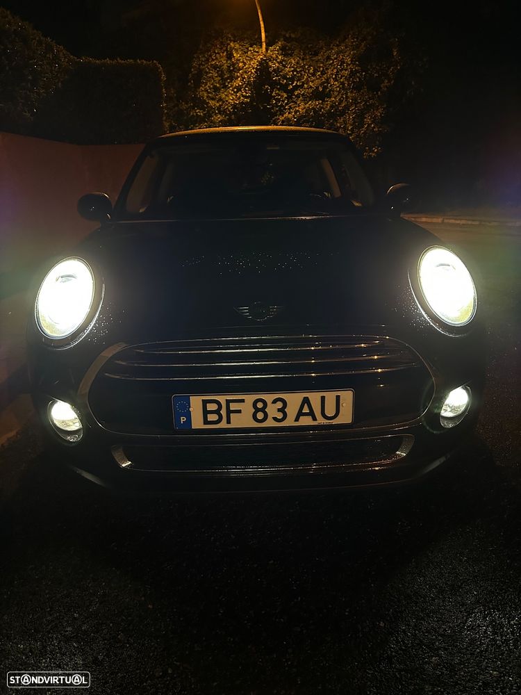 MINI 3 Portas Cooper D - 5