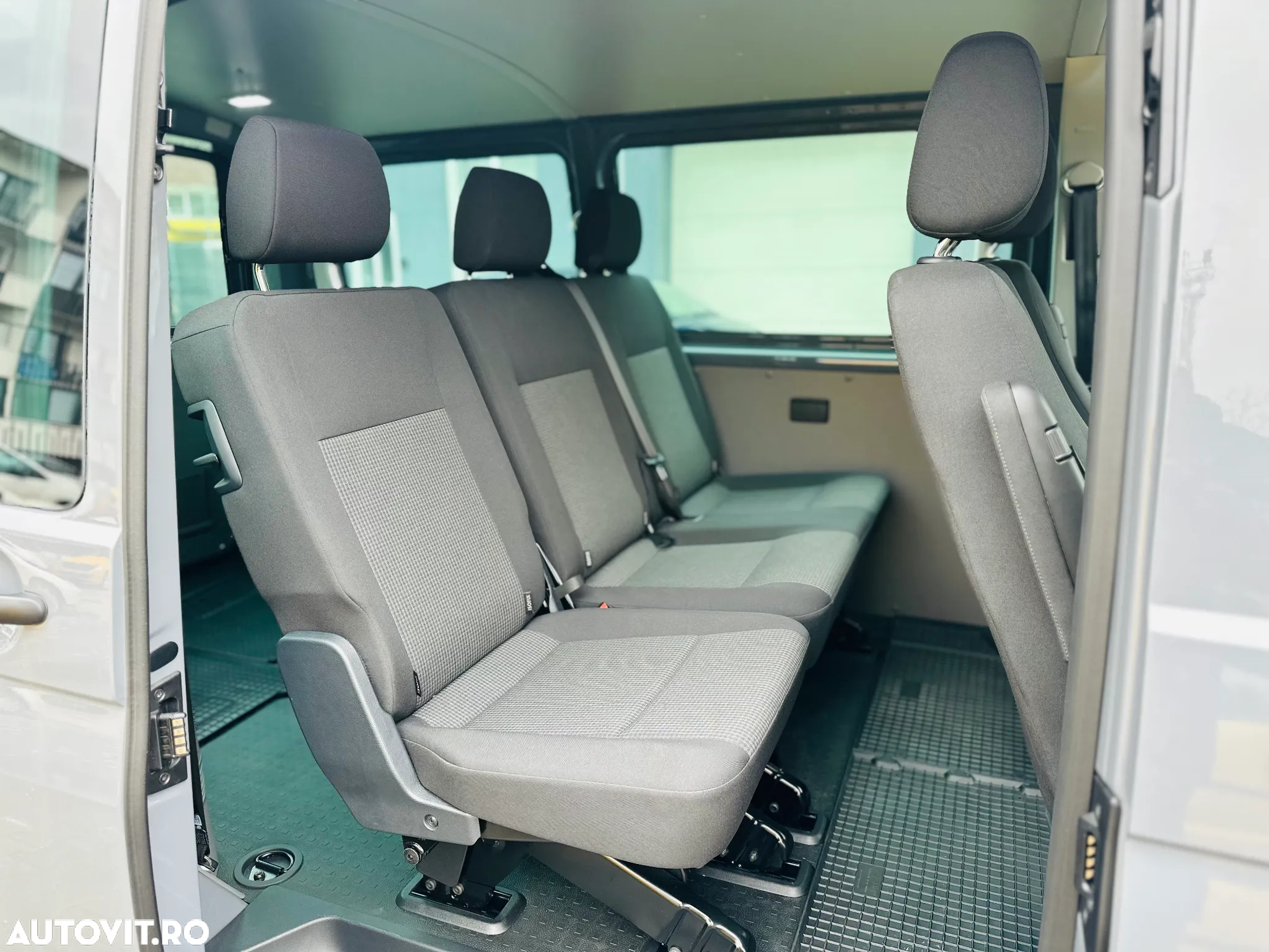 Volkswagen Transporter Sasiu CD T6.1 2.0 TDI 110 kW LR - 6