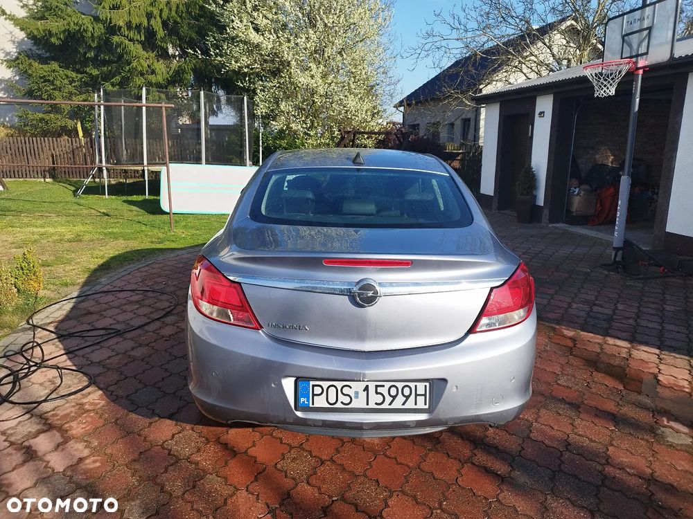 Opel Insignia 1.8 - 8
