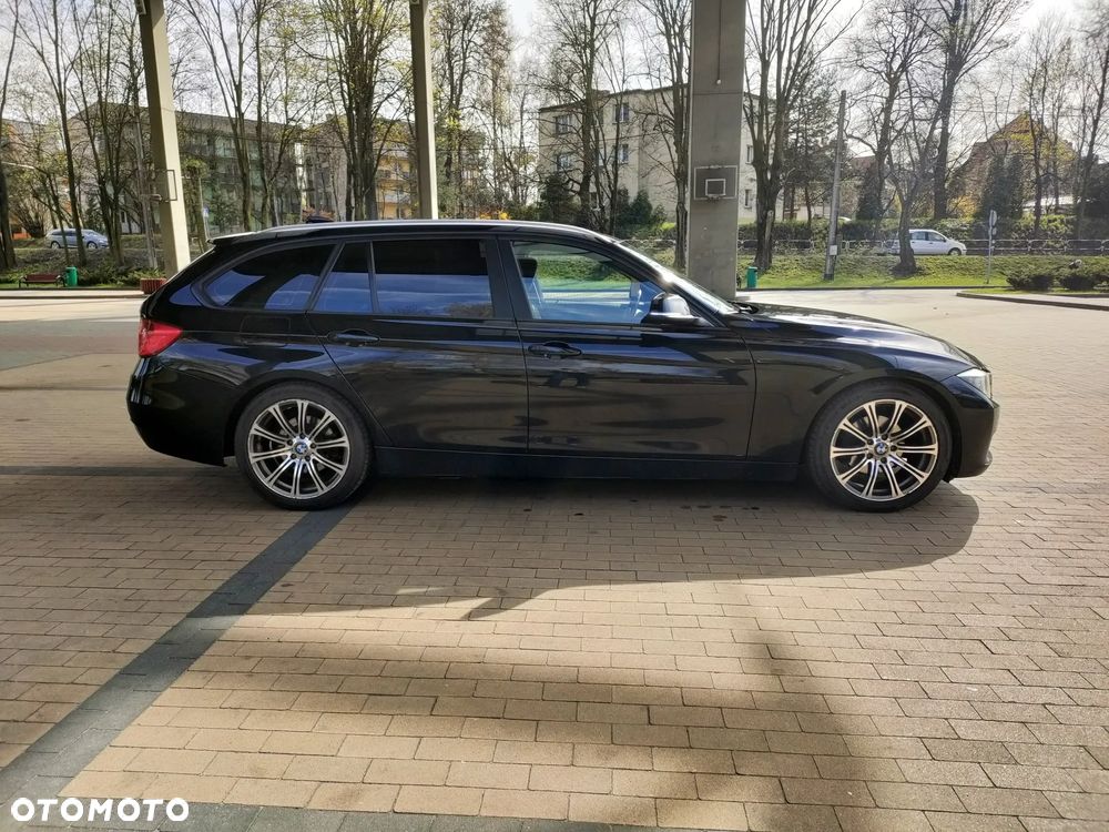 BMW Seria 3 320d Efficient Dynamics Edition - 17