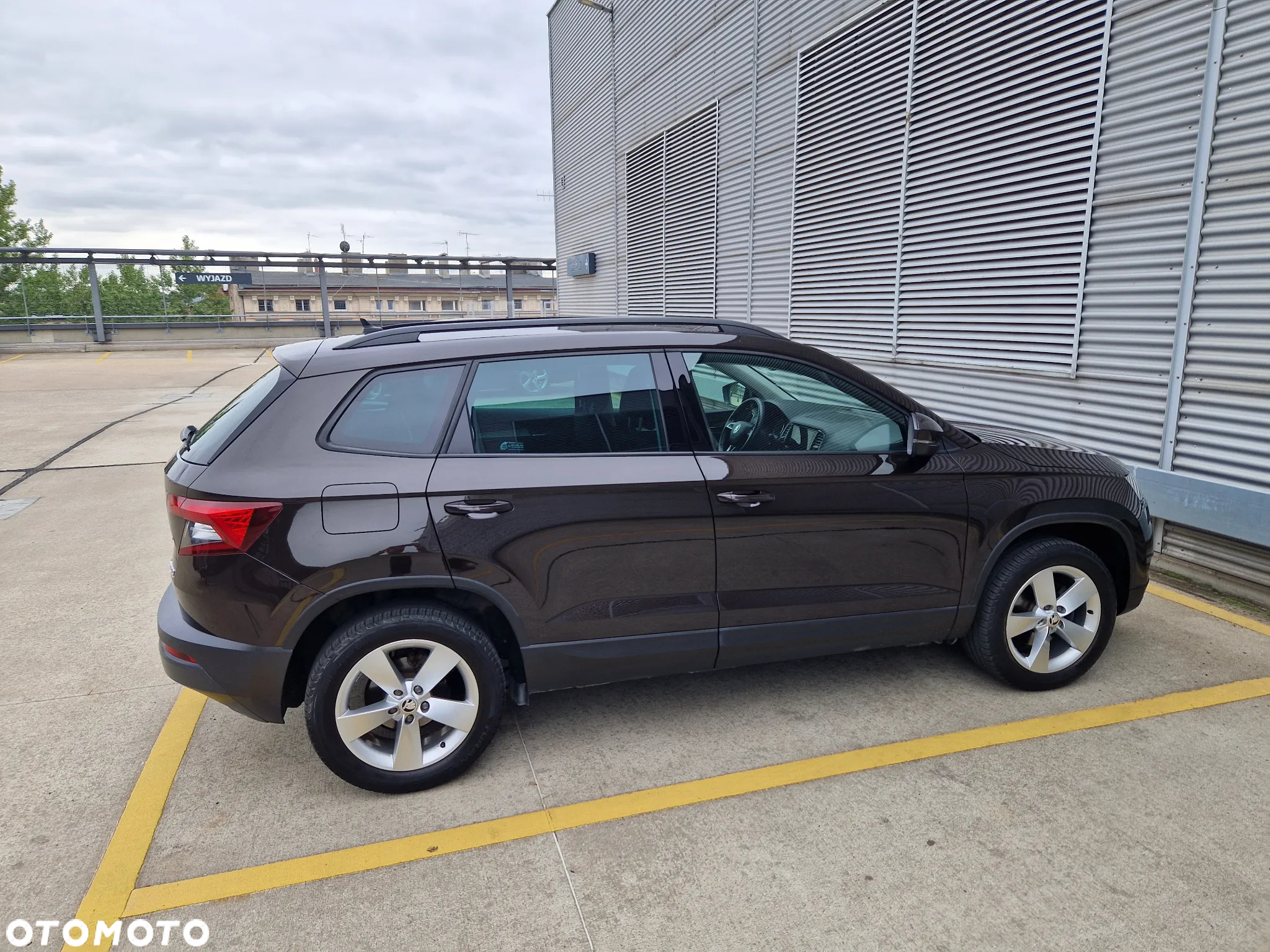 Skoda Karoq 1.5 TSI ACT 4x2 Ambition DSG - 14