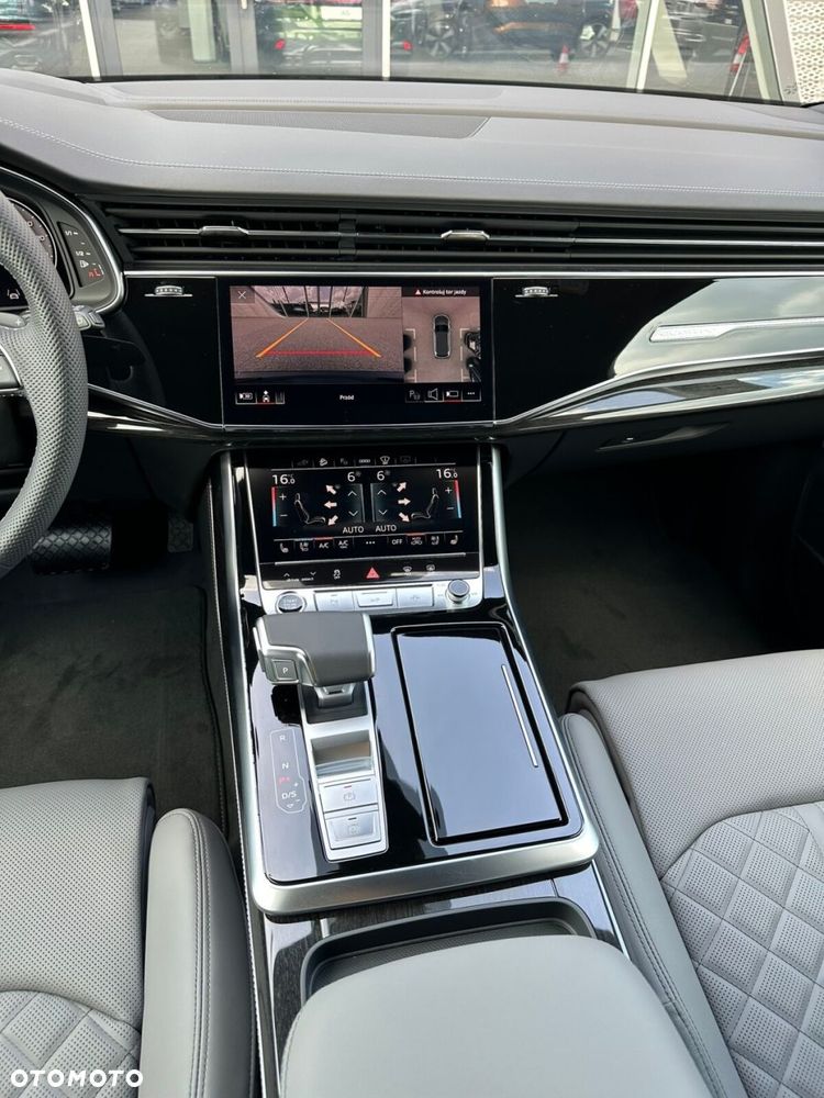 Audi Q7 - 19