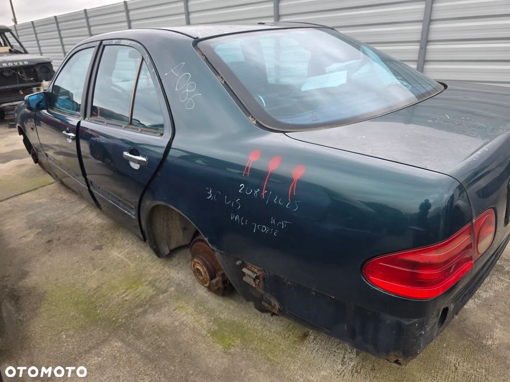 A086 / MERCEDES E300 W210 / NA CZĘŚCI - 4
