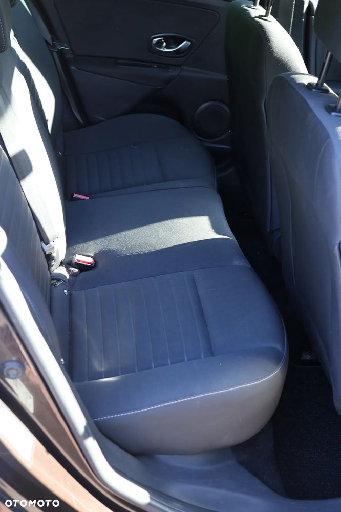 Renault Megane 1.6 16V Limited - 7