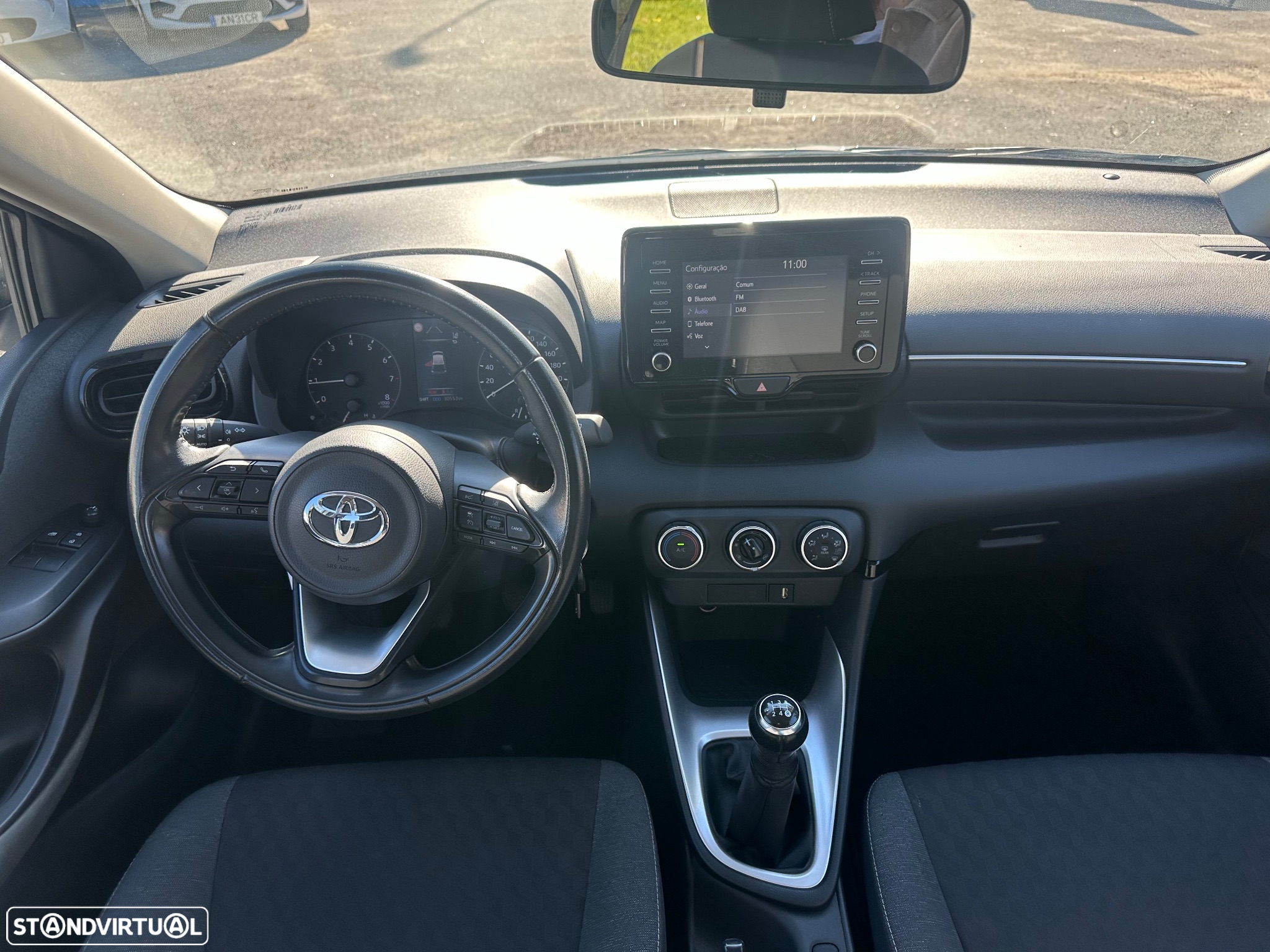 Toyota Yaris 1.0 VVT-i Comfort - 47