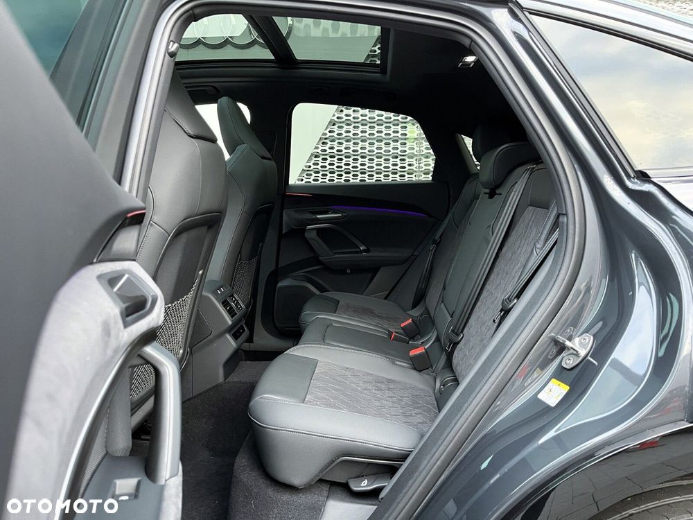 Audi Q5 Sportback - 22