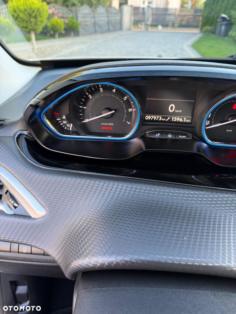 Peugeot 2008 1.6 VTi Active - 8