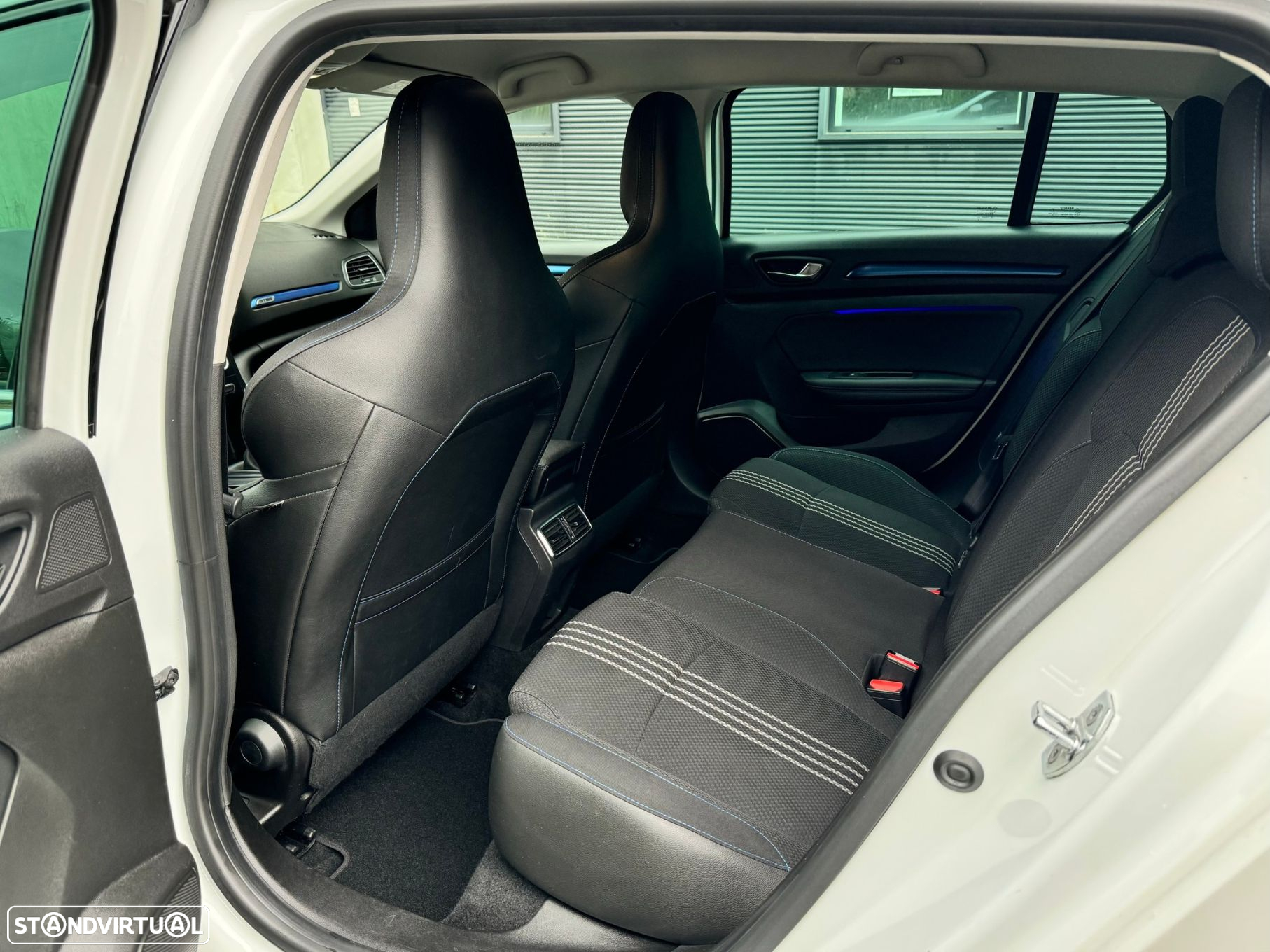 Renault Mégane Sport Tourer 1.6 dCi GT Line J18 - 21