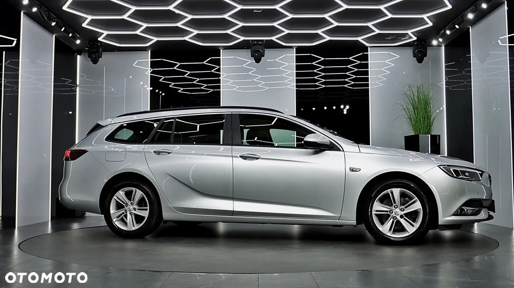 Opel Insignia B Country Tourer 17-20 - 11