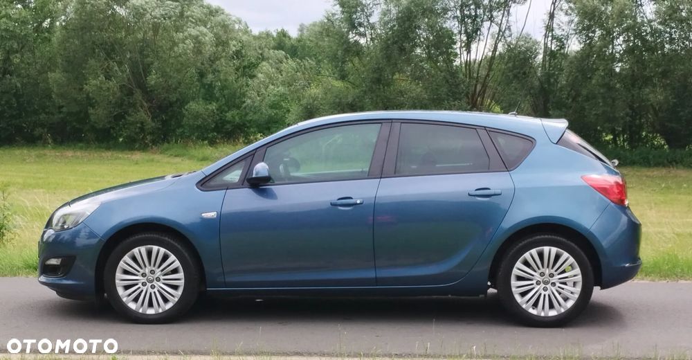 Opel Astra 1.4 EcoFLEX 150 Jahre - 10