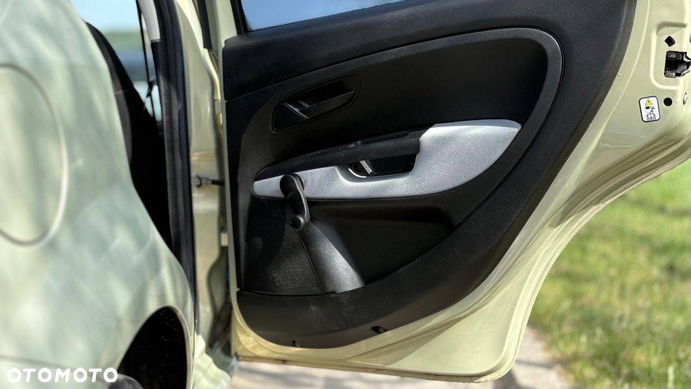 Fiat Grande Punto 1.4 8V - 8