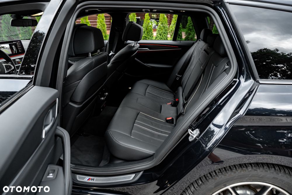 BMW Seria 5 520d Touring Sport Line - 20