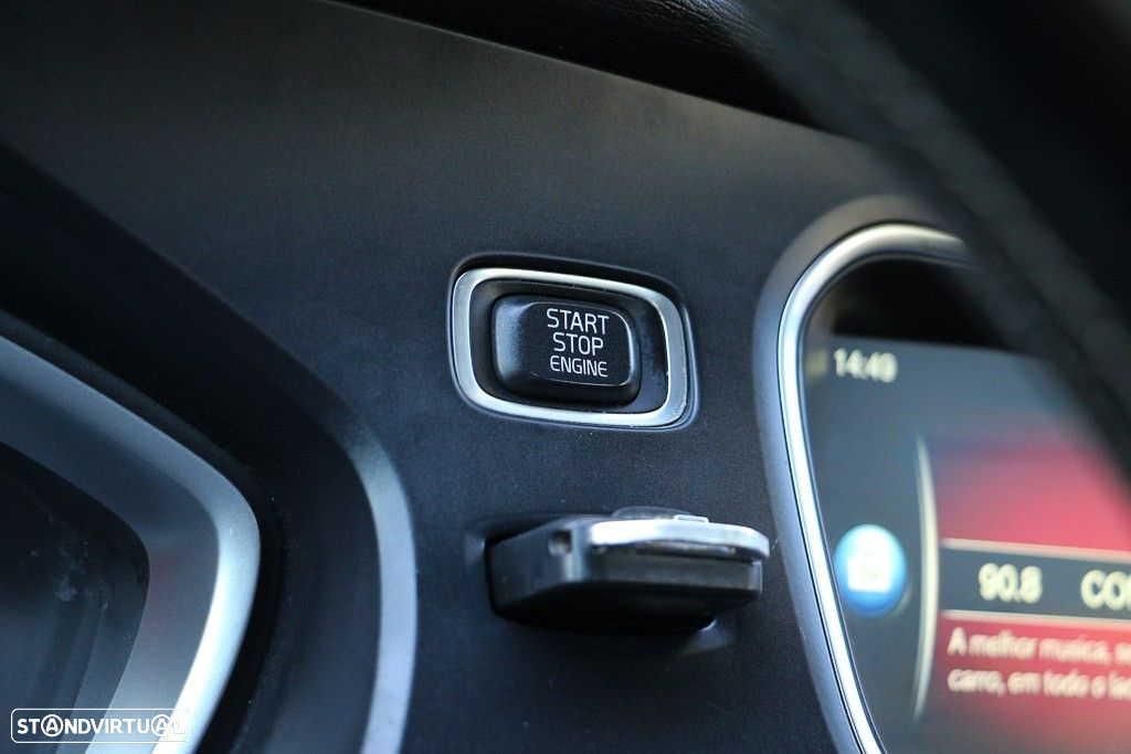Volvo V40 1.6 D2 Eco R-Design - 11