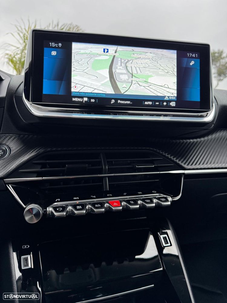 Peugeot 2008 BlueHDi 130 EAT8 Allure - 16