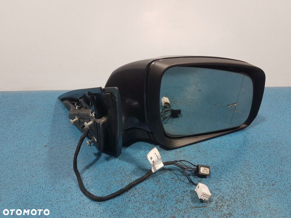 MERCEDES W204 LUSTERKO PRAWE 755 - 1
