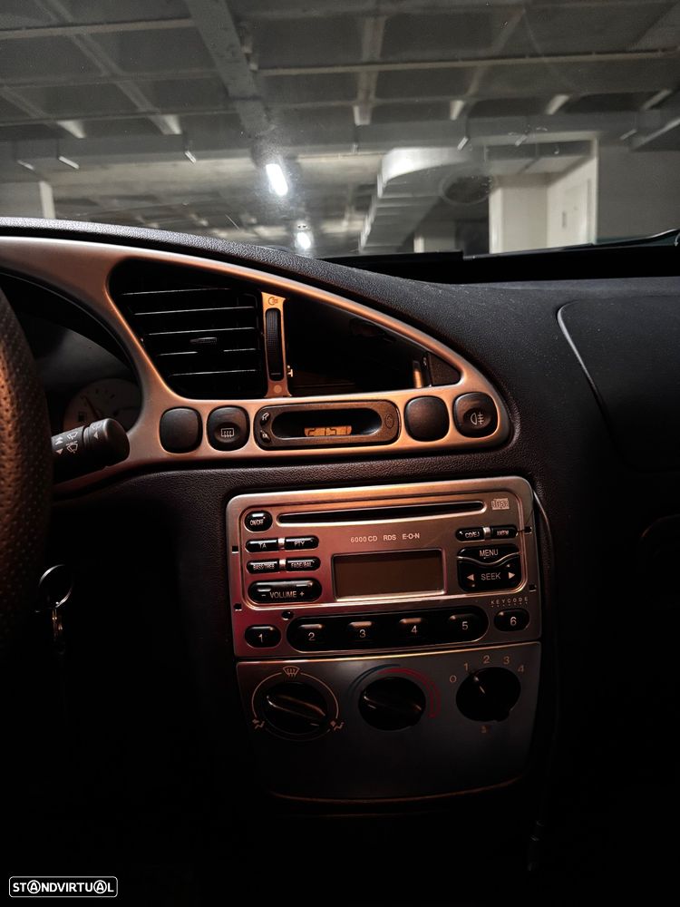 Ford Puma 1.4 16V - 18