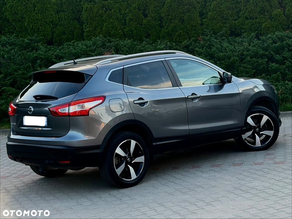 Nissan Qashqai - 14