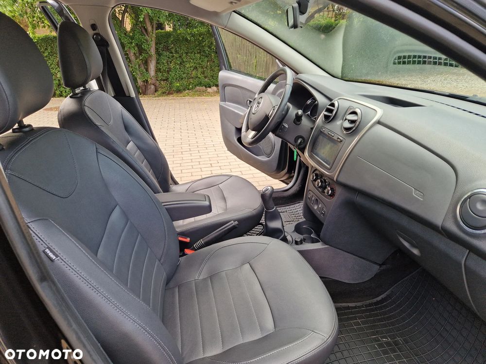 Dacia Logan TCe 90 S&S Prestige - 29