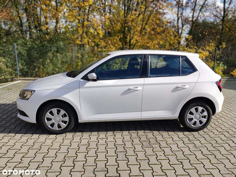 Skoda Fabia 1.2 TSI Active - 2