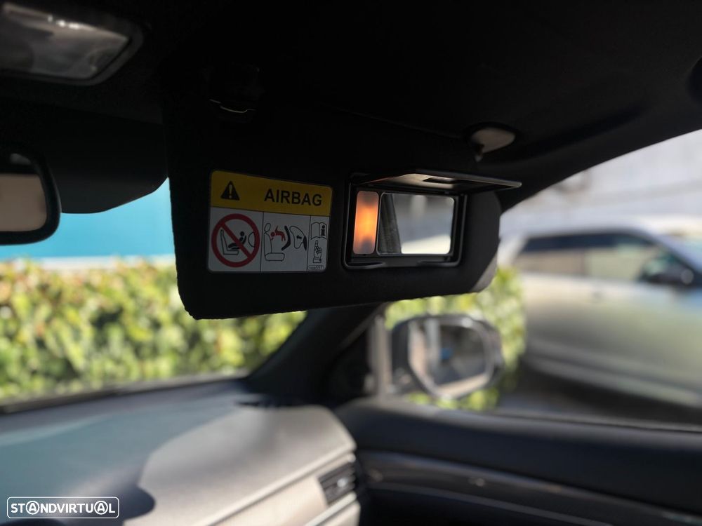 Mitsubishi Outlander 2.0 Intense Navi - 24