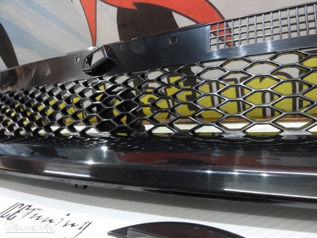 Grelha Frontal VW Golf 4 / IV em favo de mel, sem simbolo em ABS plastico - 14