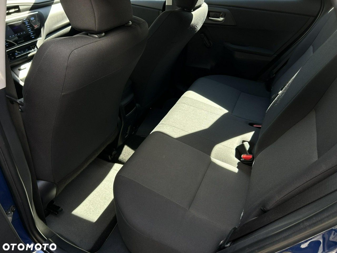 Toyota Auris 1.6 Active - 10